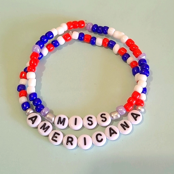 TAYLOR SWIFT BRACELETS - Handmade - Picture 2 of 4